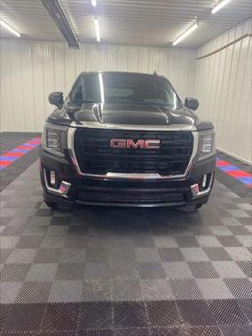 2022 GMC Yukon XL SLE
