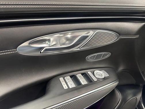 2025 Genesis GV70 2.5T AWD