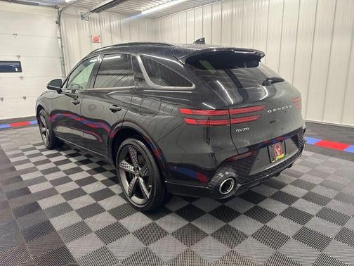 2025 Genesis GV70 2.5T AWD
