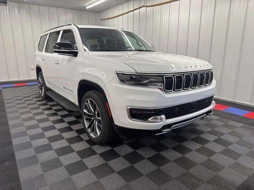 Bright White Clearcoat 2024 Jeep Wagoneer Series II 4x4