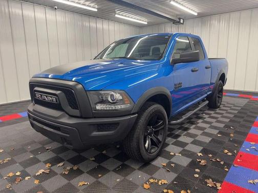2022 RAM 1500 Classic Warlock Quad Cab 4x4 6'4' Box