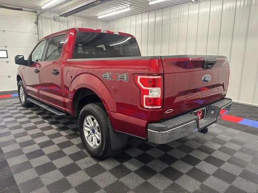 Ruby Red Metallic Tinted Clearcoat 2019 Ford F-150 XLT