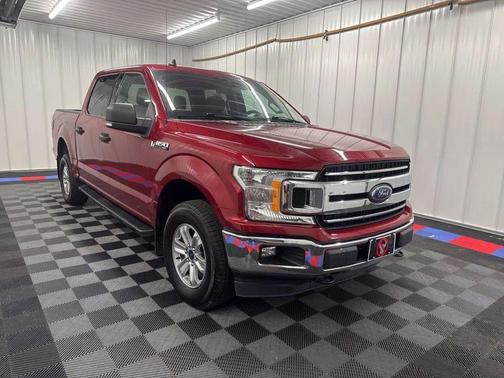 Ruby Red Metallic Tinted Clearcoat 2019 Ford F-150 XLT