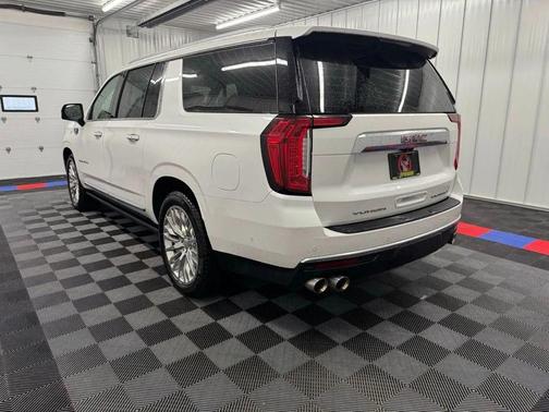 2023 GMC Yukon XL Denali Ultimate