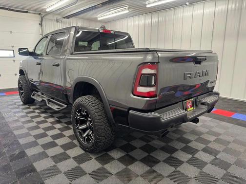 Granite Crystal Metallic Clearcoat 2023 RAM 1500 Rebel
