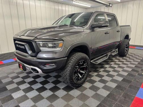 Granite Crystal Metallic Clearcoat 2023 RAM 1500 Rebel