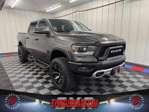 Granite Crystal Metallic Clearcoat 2023 RAM 1500 Rebel