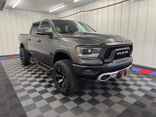 Granite Crystal Metallic Clearcoat 2023 RAM 1500 Rebel