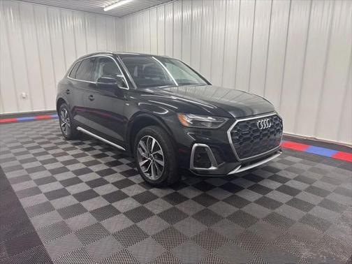 2023 Audi Q5 45 S line Premium Plus