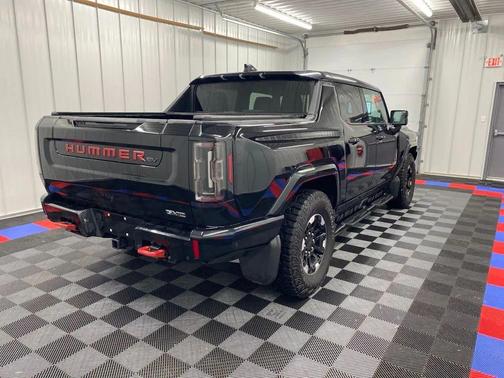 2024 GMC HUMMER EV Pickup 2X