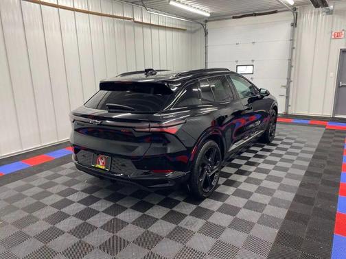 2024 Chevrolet Equinox EV RS