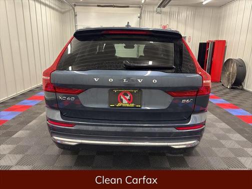 2022 Volvo XC60 B6 Inscription