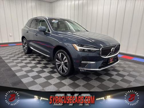 2022 Volvo XC60 B6 Inscription
