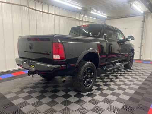 2017 RAM 2500 Big Horn Crew Cab 4x4 6'4' Box