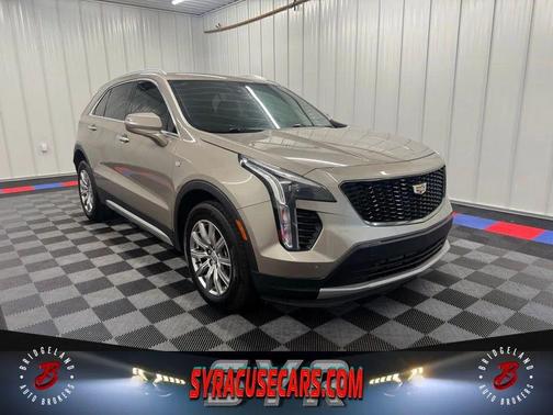 2023 Cadillac XT4 Premium Luxury