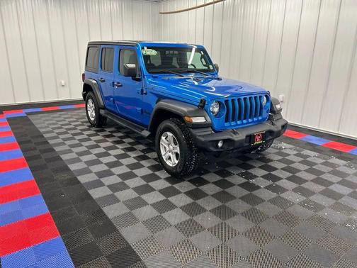 2022 Jeep Wrangler Unlimited Sport