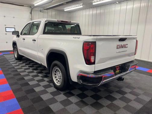 2023 GMC Sierra 1500 Pro