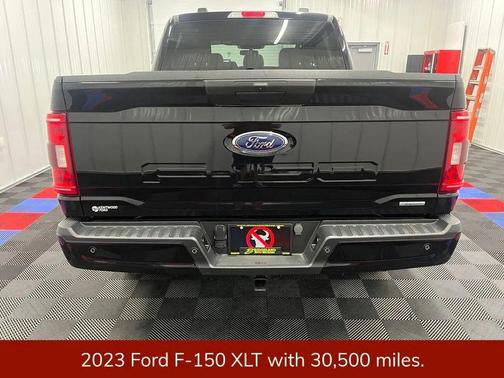 Agate Black Metallic 2023 Ford F-150 XLT