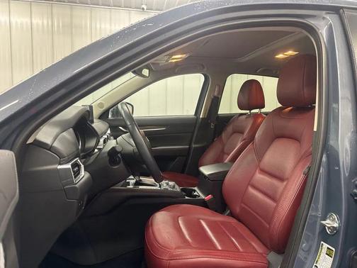 2023 Mazda CX-5 Carbon Edition