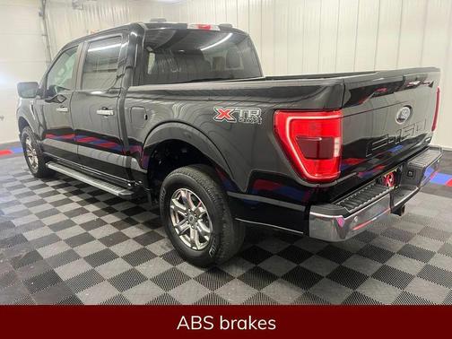 Agate Black Metallic 2023 Ford F-150 XLT