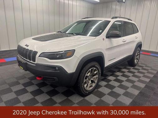 2020 Jeep Cherokee Trailhawk