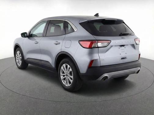 Silver Metallic 2025 Ford Escape Active