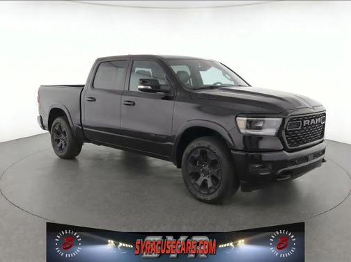 Diamond Black Crystal Pearlcoat 2025 RAM 1500 Big Horn/Lone Star