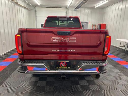 2022 GMC Sierra 2500 SLT