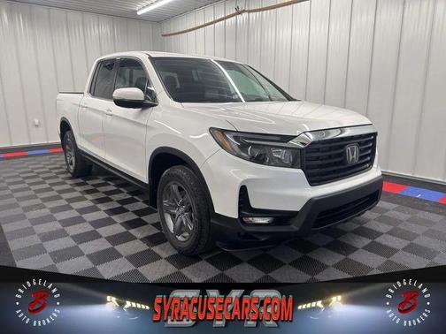 Platinum White Pearl 2023 Honda Ridgeline RTL