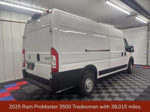 Bright White Clearcoat 2025 RAM ProMaster 3500 High Roof