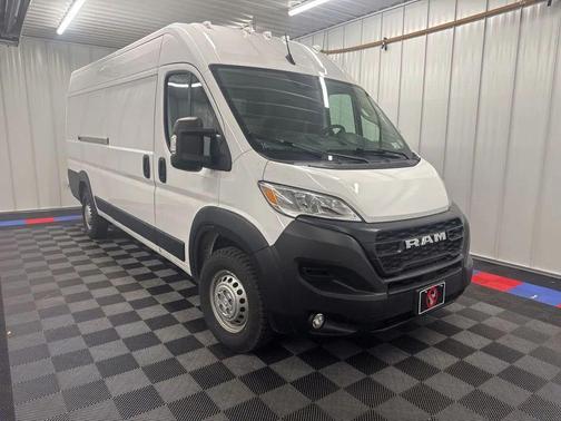 Bright White Clearcoat 2025 RAM ProMaster 3500 High Roof