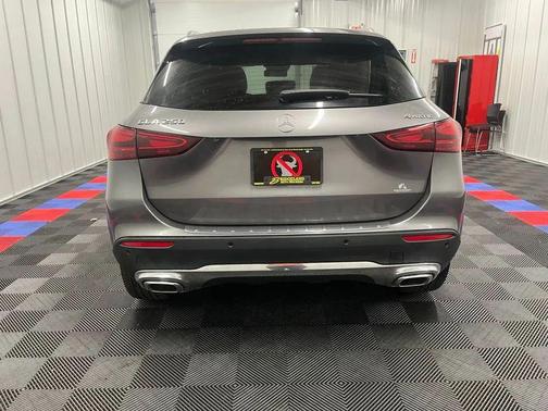 2025 Mercedes-Benz GLA 250 4MATIC