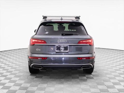 2023 Audi Q5 45 S line Premium Plus