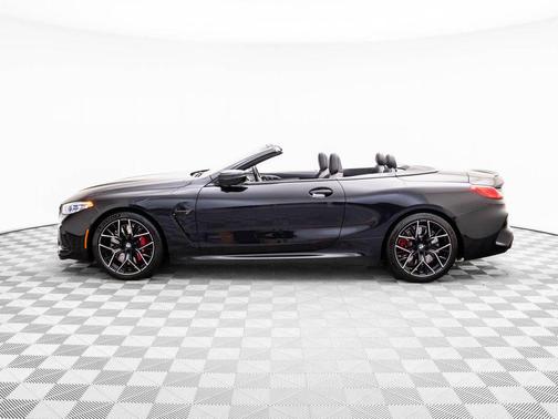 2022 BMW M8 Competition