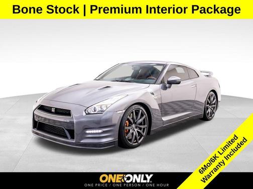 2014 Nissan GT-R Premium