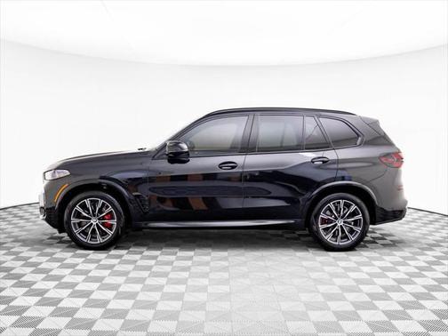 2024 BMW X5 M60i