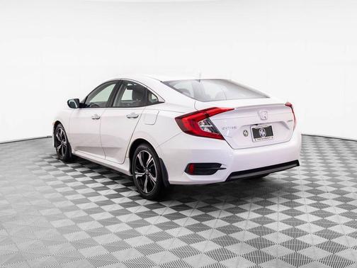 2016 Honda Civic Touring