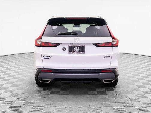 Platinum White Pearl 2026 Honda CR-V Hybrid Sport-L AWD
