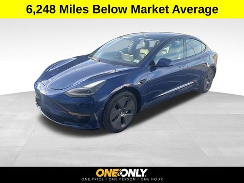2022 Tesla Model 3 Standard Range