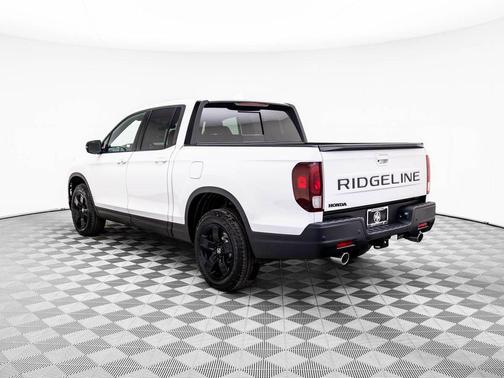 2025 Honda Ridgeline Black