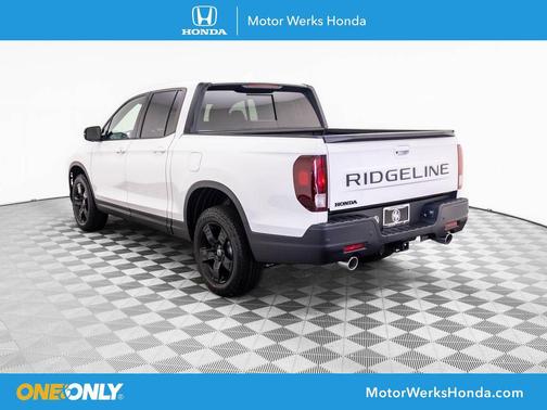 2025 Honda Ridgeline Black
