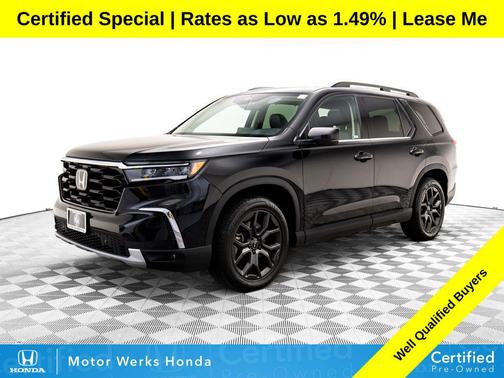 2024 Honda Pilot Touring 8-Passenger