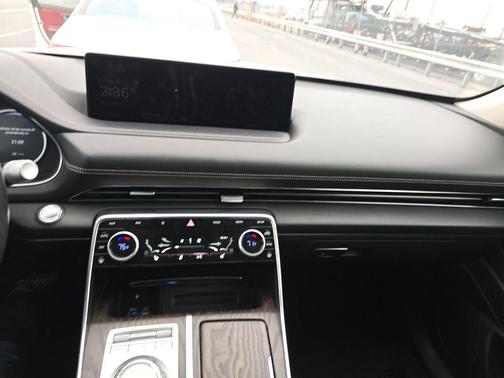 2024 Genesis GV80 2.5T