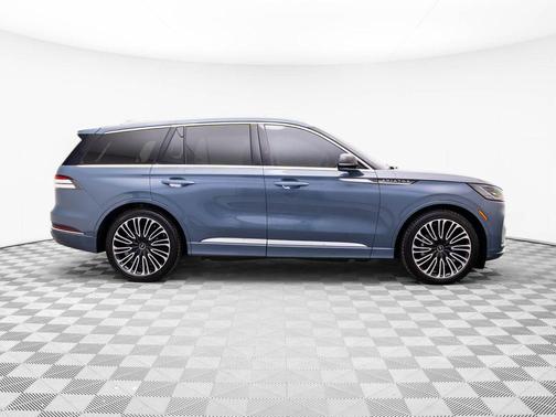 2025 Lincoln Aviator Black Label AWD