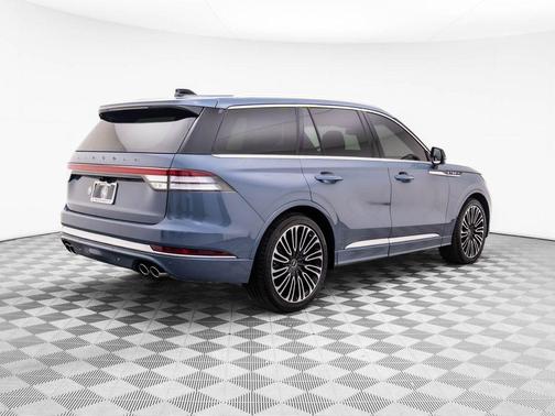 2025 Lincoln Aviator Black Label AWD