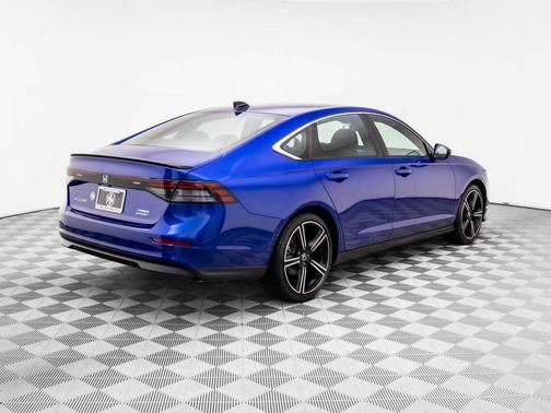 2023 Honda Accord Hybrid Base