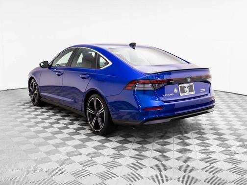 2023 Honda Accord Hybrid Base