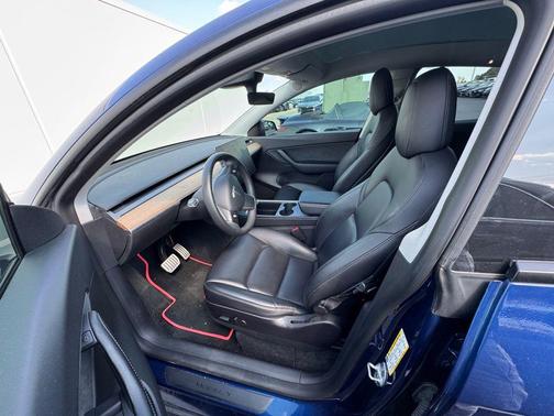 2022 Tesla Model Y Performance Dual Motor All-Wheel Drive