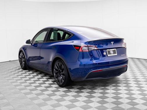 2022 Tesla Model Y Performance Dual Motor All-Wheel Drive