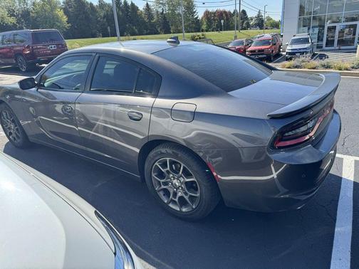 2017 Dodge Charger SXT